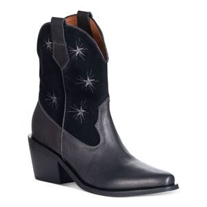 SILVIA COBOS Womens Black Stars Galaxy Stars Almond Leather Western Boot 7